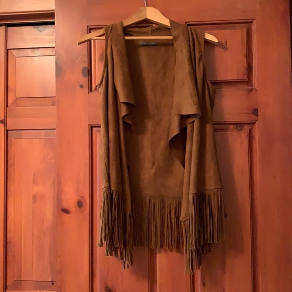 Suzy Shier, suede fringe vest - Picture 1 of 1